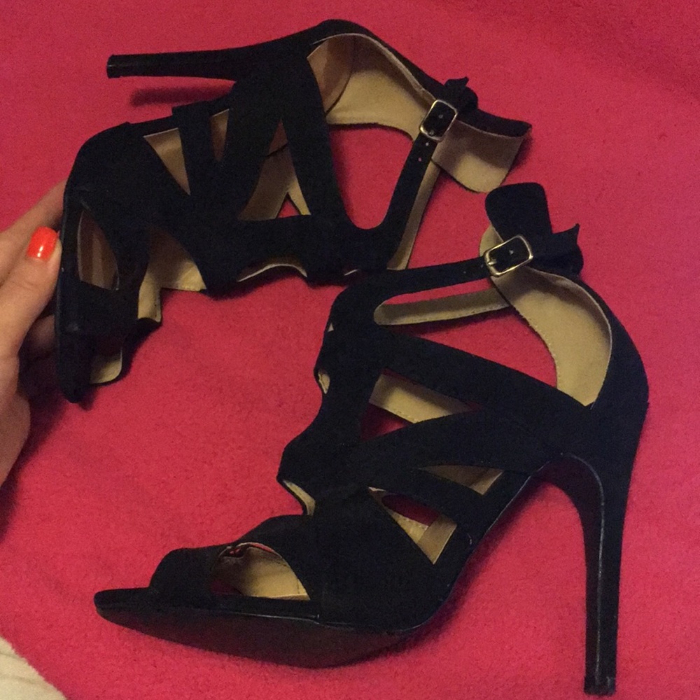 Black open toed heeled sandals